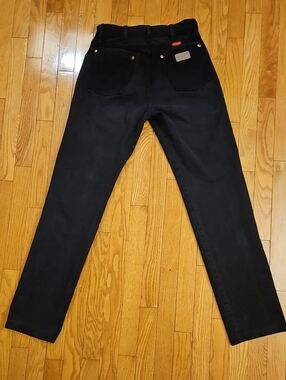 Vintage Wrangler Cowboy cut Black Women Jeans